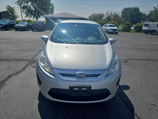 2013 Ford Fiesta SE