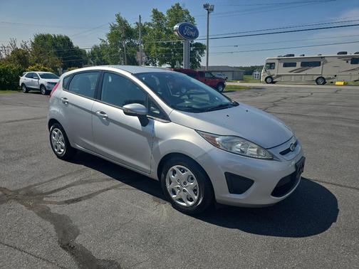 2013 Ford Fiesta SE