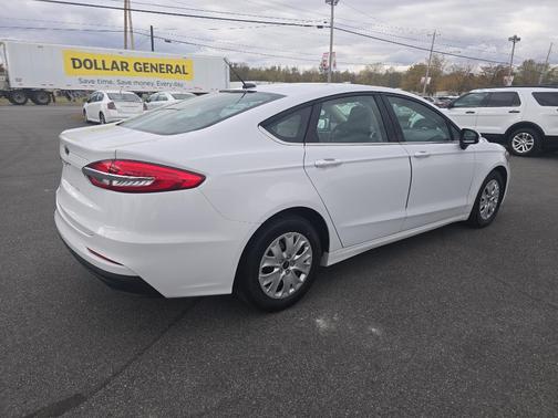 2019 Ford Fusion S