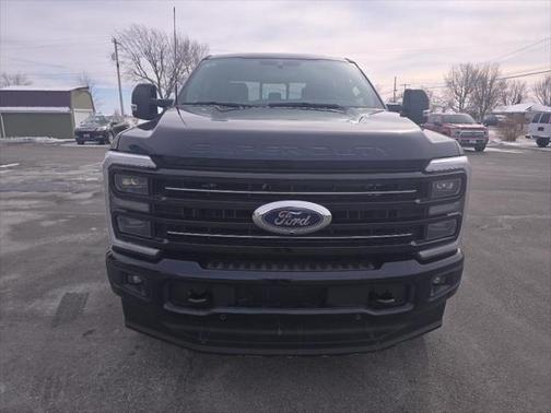 2025 Ford F-350 Platinum