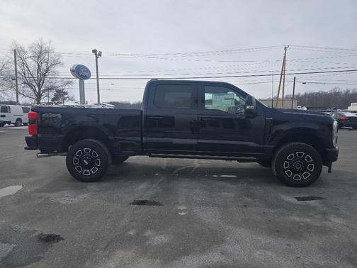 2025 Ford F-350 Platinum