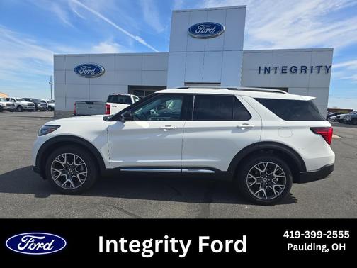 2025 Ford Explorer Platinum