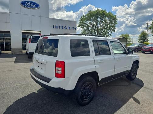 2017 Jeep Patriot Sport