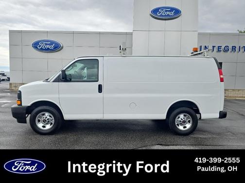 Summit White 2017 GMC Savana 2500 Work Van