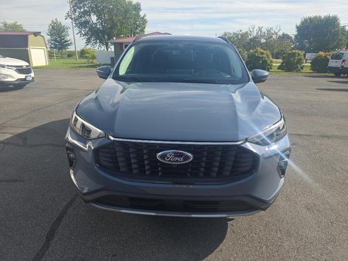 2025 Ford Escape PHEV Base