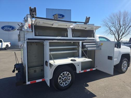 2015 Chevrolet Silverado 3500 WT