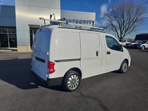 2021 Nissan NV200 S