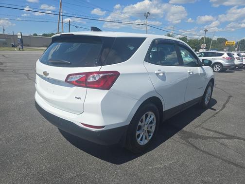 2021 Chevrolet Equinox LS