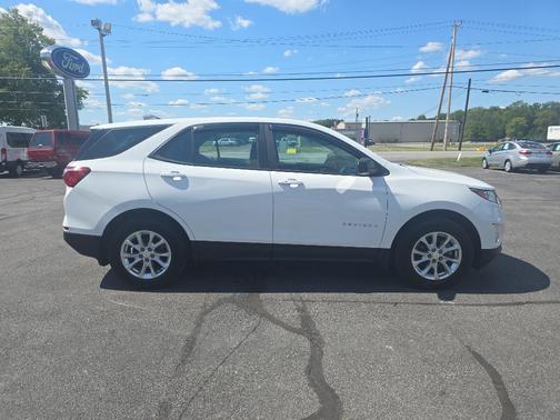 2021 Chevrolet Equinox LS