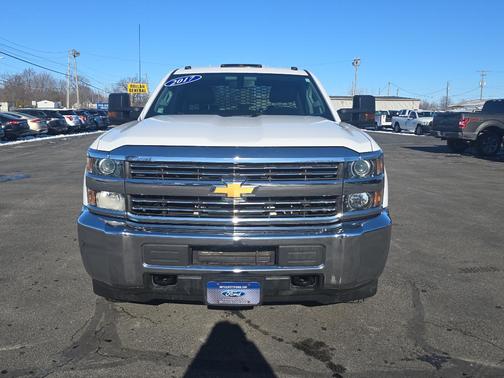 2017 Chevrolet Silverado 3500 WT