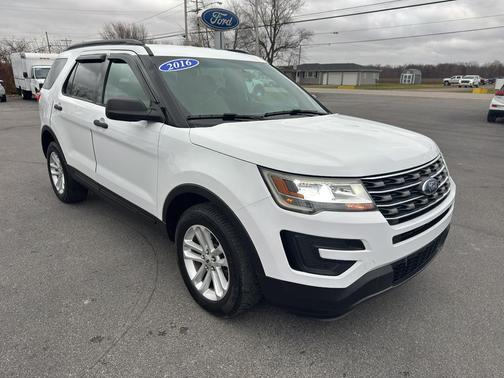 2016 Ford Explorer Base