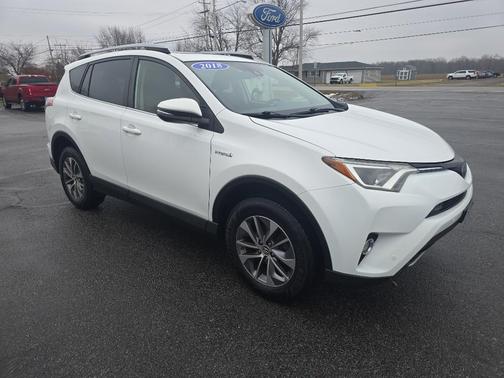 2018 Toyota RAV4 Hybrid XLE