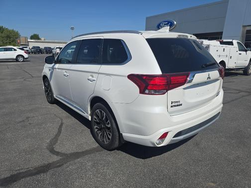 2018 Mitsubishi Outlander PHEV SEL