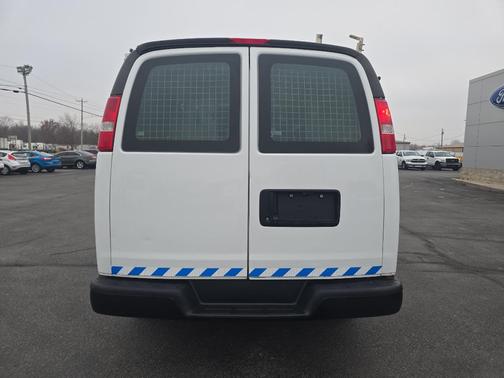 2016 Chevrolet Express 2500 Work Van
