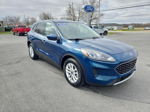 Dark Persian Green Metallic 2020 Ford Escape SE