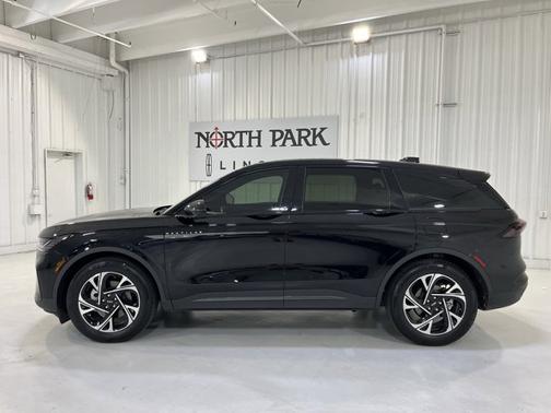 2024 Lincoln Nautilus PREMIERE