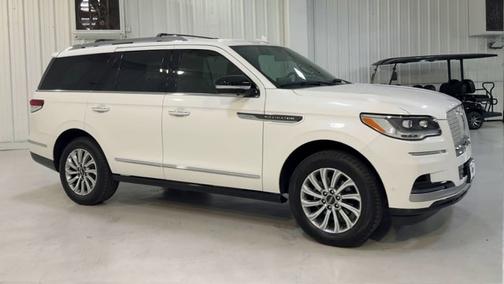 2024 Lincoln Navigator PREMIERE