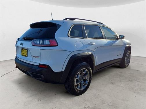 2022 Jeep Cherokee Trailhawk
