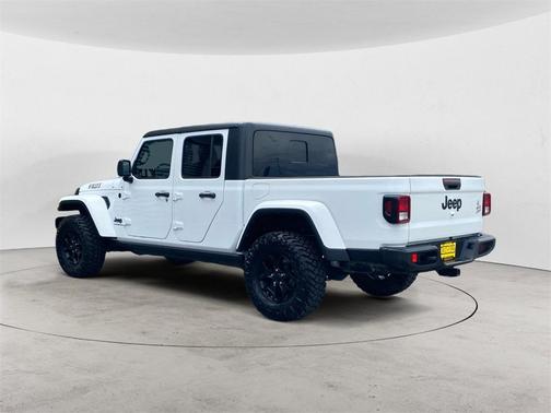 2021 Jeep Gladiator Willys 4x4