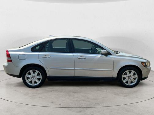 Silver 2007 Volvo S40 2.4i