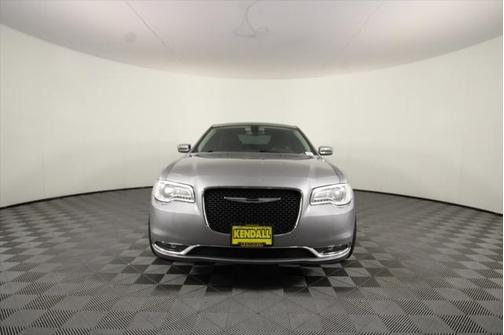 2018 Chrysler 300 Limited