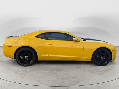 2011 Chevrolet Camaro 2LT