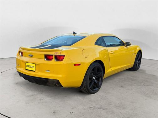 2011 Chevrolet Camaro 2LT