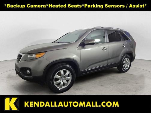 Titanium Silver 2013 Kia Sorento LX