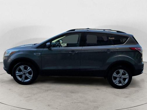 Sterling Gray Metallic 2014 Ford Escape SE