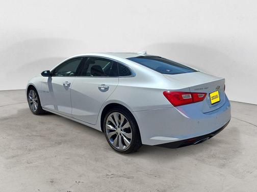 Pearl 2016 Chevrolet Malibu Premier