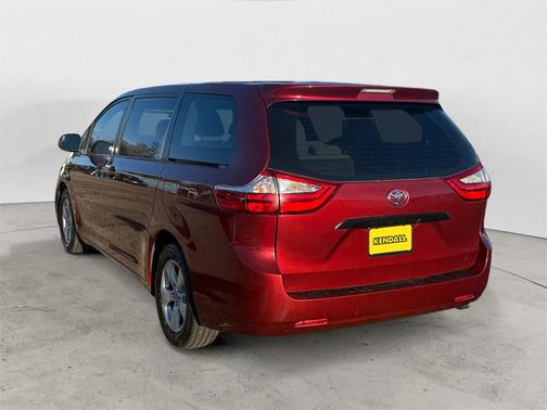 2015 Toyota Sienna L