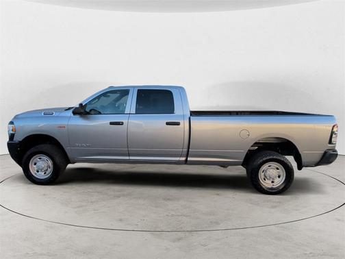 2021 RAM 2500 Tradesman Crew Cab 4x4 8' Box