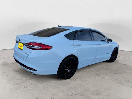 2018 Ford Fusion Hybrid SE