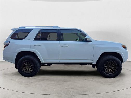 2017 Toyota 4Runner SR5 Premium