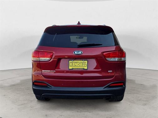 2018 Kia Sorento LX