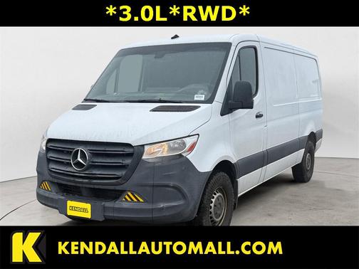 2019 Mercedes-Benz Sprinter 2500 Standard Roof