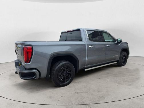 Gray 2022 GMC Sierra 1500 Denali