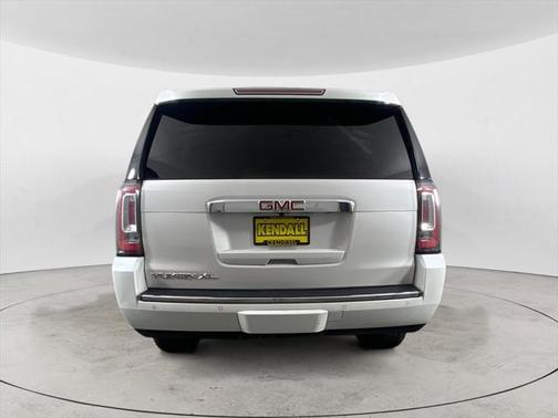 2017 GMC Yukon XL Denali