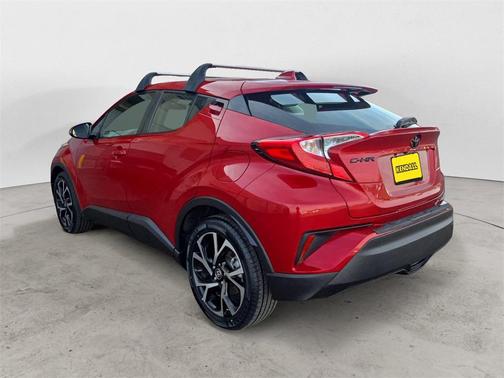 2021 Toyota C-HR XLE