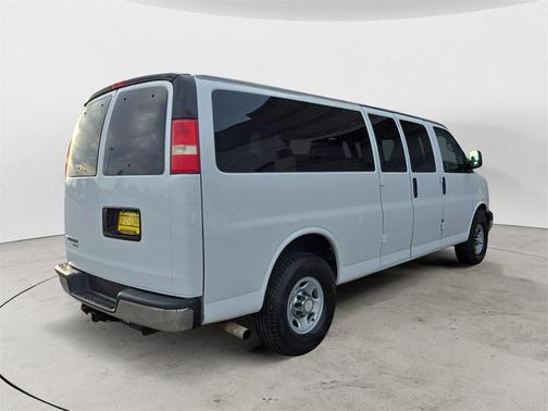 2014 Chevrolet Express 3500 LT