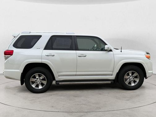 Blizzard Pearl 2011 Toyota 4Runner SR5