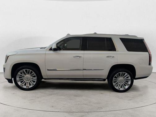 2016 Cadillac Escalade Platinum