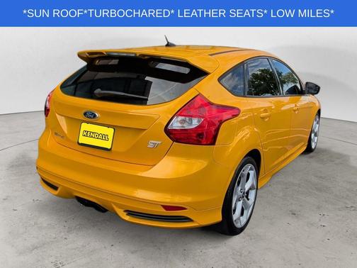 Tangerine Scream Tri-Coat 2013 Ford Focus ST