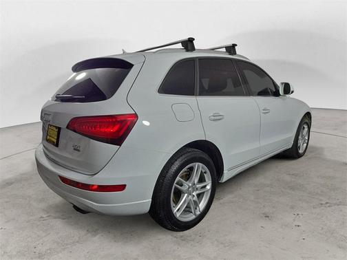 2017 Audi Q5 2.0T Premium Plus