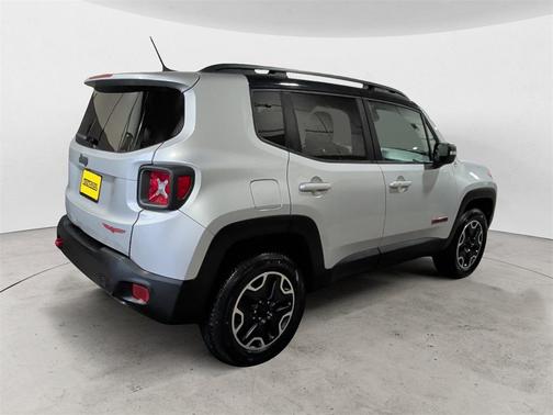 2016 Jeep Renegade Trailhawk