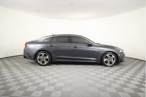 2022 Kia K5 EX