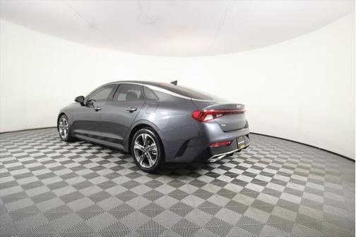 2022 Kia K5 EX