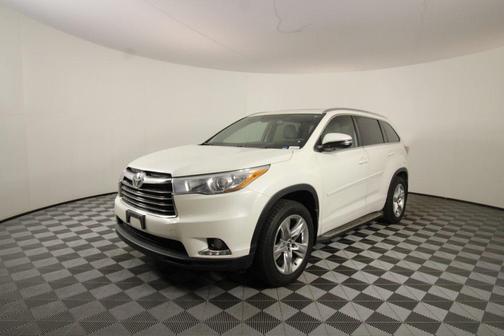 2016 Toyota Highlander Limited Platinum