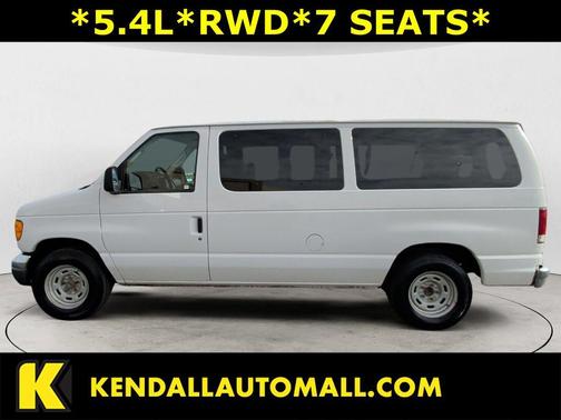 2005 Ford E150 Chateau