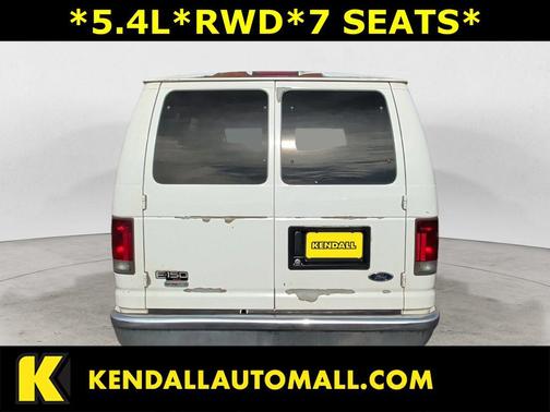 2005 Ford E150 Chateau